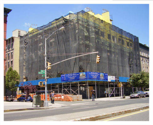 Lưới mảnh vụn chống cháy 3m X 100m 100gsm cho các lô hàng